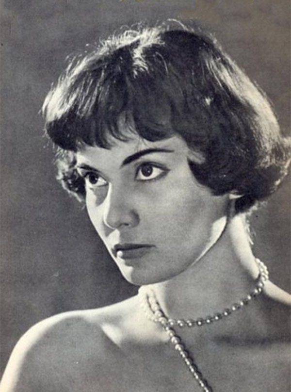 Életműdíjat kap Bara Margit kolozsvári származású színésznő