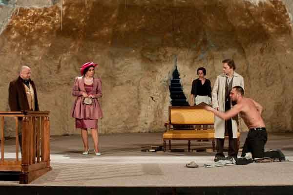 Börtönben írt darab a szentgyörgyi színpadon