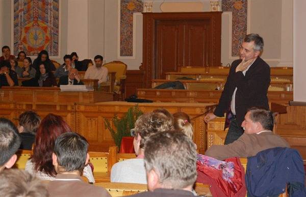 Barabási Albert-László tartott előadást Kolozsváron