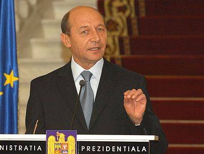 Băsescu: az EB-jelentés szigorú, de jogos, ugyanakkor politikailag kiegyensúlyozatlan