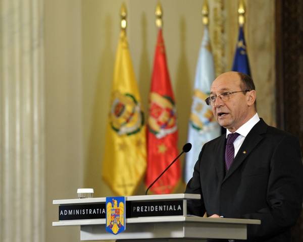Băsescu: egyenlő elbánást!