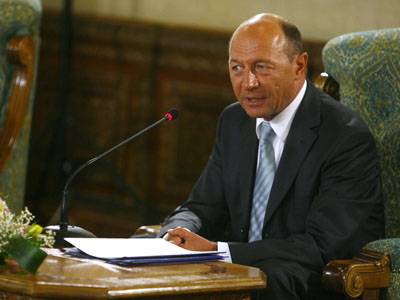A PNL nélkül alakul az új kormány, Băsescu a pártokkal egyeztetett