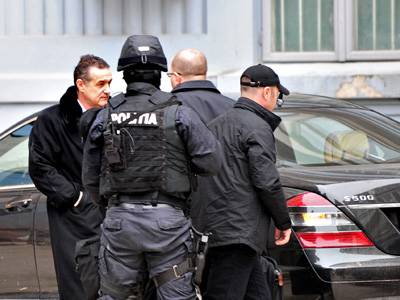Előzetes letartóztatásba helyezték Gigi Becalit 