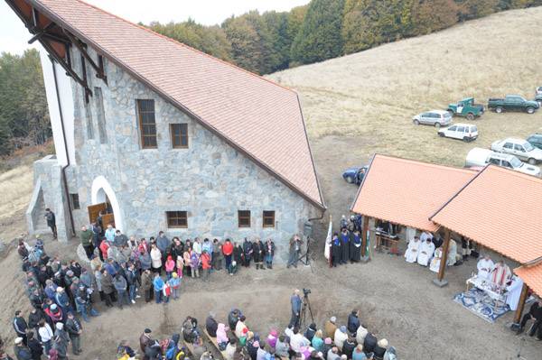 Új kápolna a Bekecsen