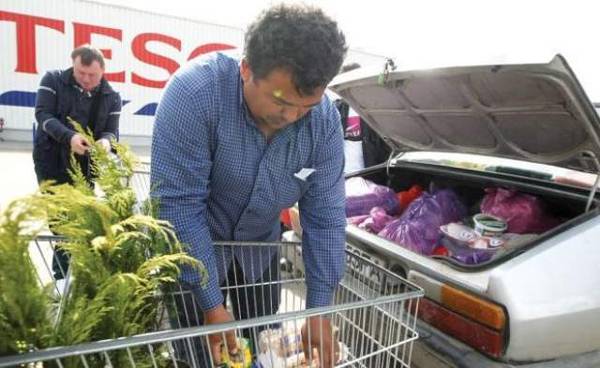 Lényegesen olcsóbb Magyarországon vásárolni