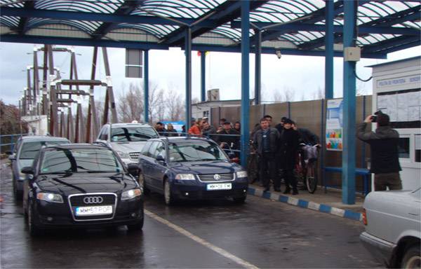 Bevásárlóturizmus: hétvége felé várható a nagyobb roham