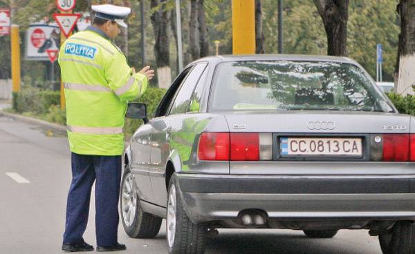  Tilossá válhat a külföldi rendszámú autó