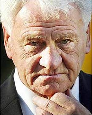 Elhunyt Bobby Robson