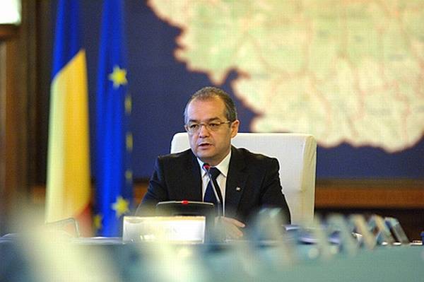 Nem mond le a kormány a felelősségvállalásról