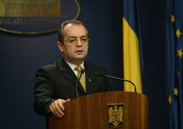 Ismét prioritás a kisebbségi törvény