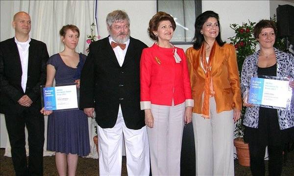 Zomborácz Virág átvette az EU filmes tehetségdíjat Cannes-ban