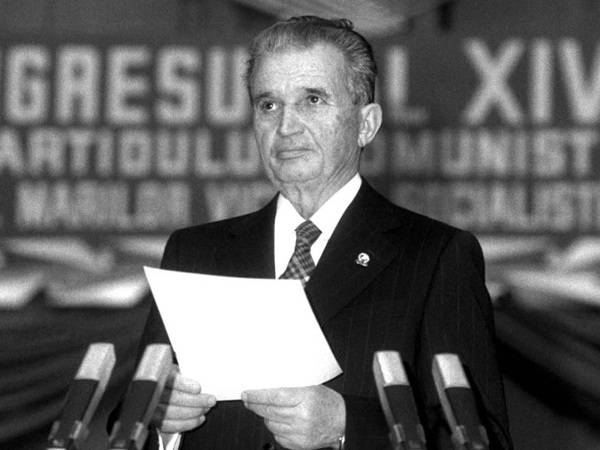 Ma is él a Ceauşescu-kultusz a románok körében