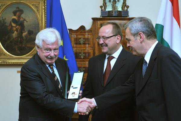 Tőkés: Székelyföld Románia Dél-Tirolja