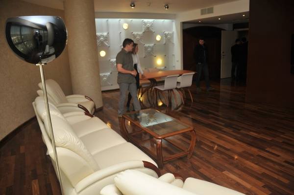 Ötcsillagos szállodát avattak tegnap Kolozsváron