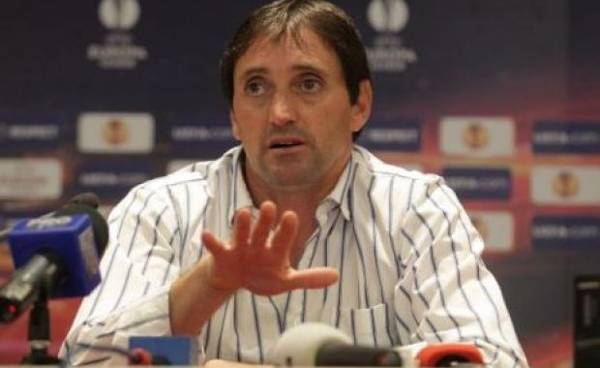  Lelép a sokat akaró Conceicao