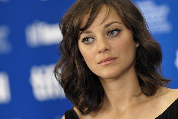 Marion Cotillard is szerepel az új Batman-filmben