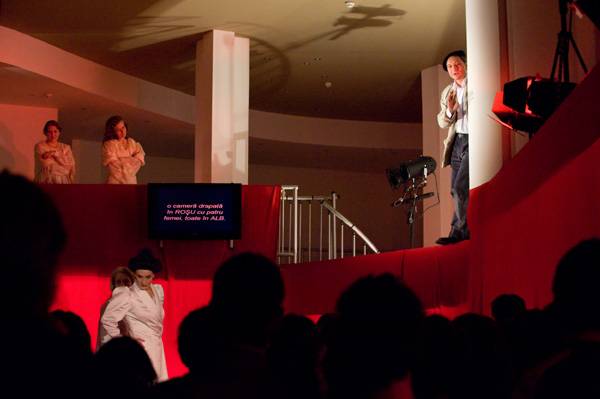 Rivalda: változatok négy nőre és egy férfire