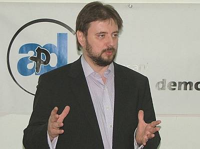 Variációk kormányalakításra 