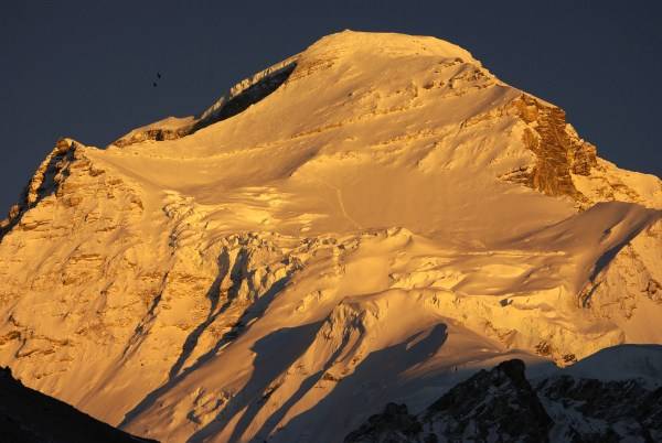 Cso-Oju: csúcshódítás nélkül, de épségben érkeztek Katmanduba a székely hegymászók