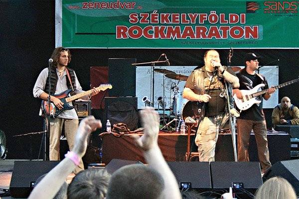 A rock ünnepe Szejkefürdőn