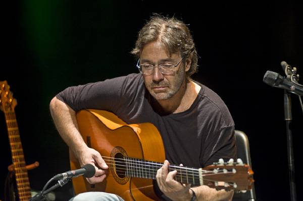 Kolozsváron koncertezett Al Di Meola és zenekara