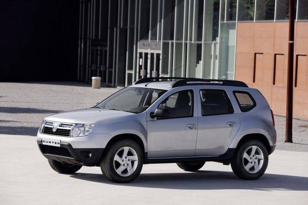 Megérkezett a Dacia Duster, 10500 eurós alapáron