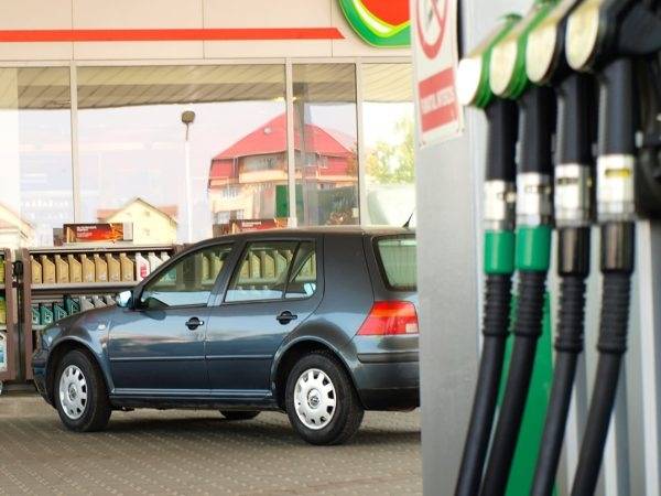 Számos motor nem kompatibilis a jövőre megjelenő benzinnel