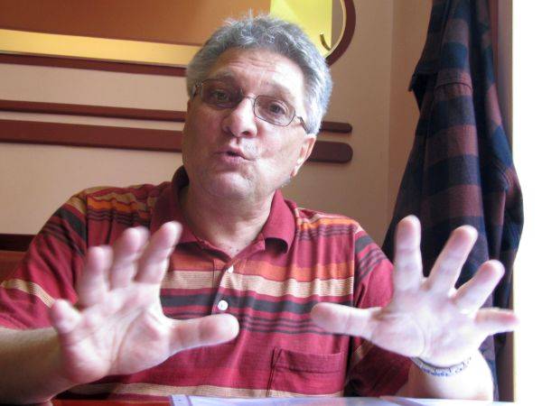 Erdélyiek Pártja néven indított mozgalmat Emil Aluaş karmester