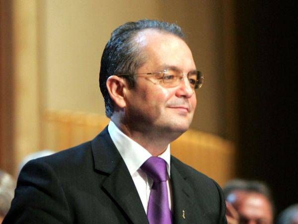 Emil Bocnak áll a zászló Kolozsváron