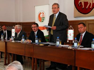 Tőkés: az SZNT és az MPP felelős a nemzeti lista kudarcáért