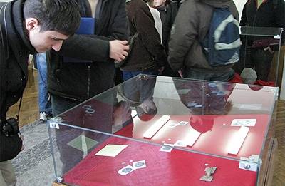 Több ezer éves hamis pénz