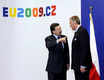 Segítség eseti alapon