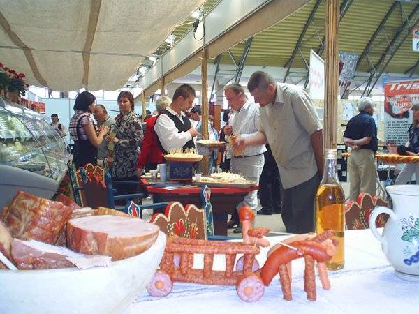 Több mint 60 kiállító vett részt a székelyudvarhelyi Tavaszi Expón