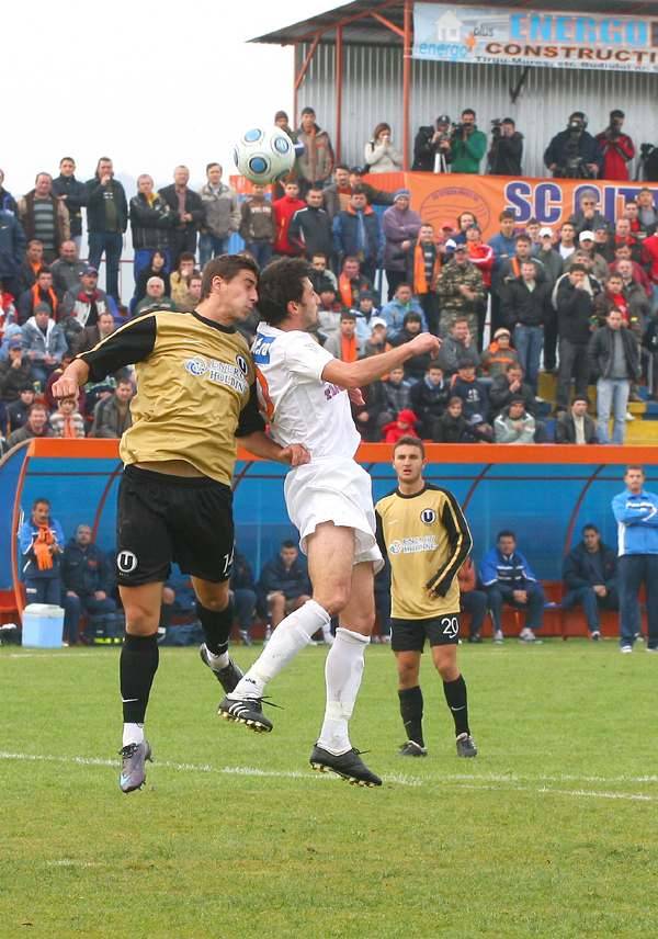 Botrányos és izgalmas rangadó Marosvásárhelyen