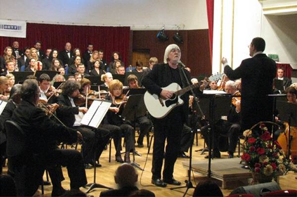 Néptáncosok a világkiállításon