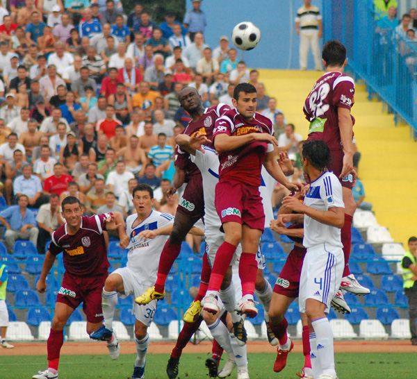 Liga 1: a CFR döntetlennel kezdett, az U kikapott