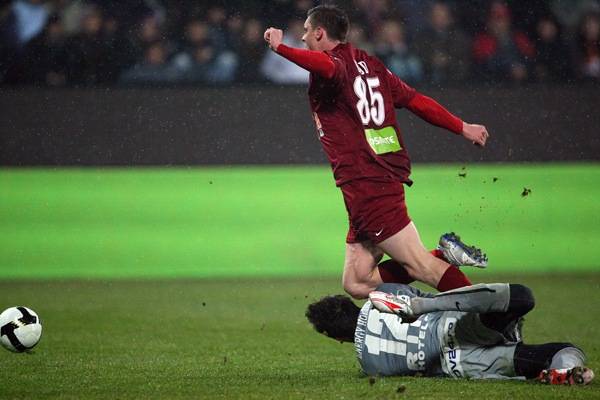 Ponttal díjazott bakiparádé