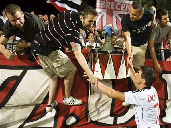 A Lokin és a Steauán a sor