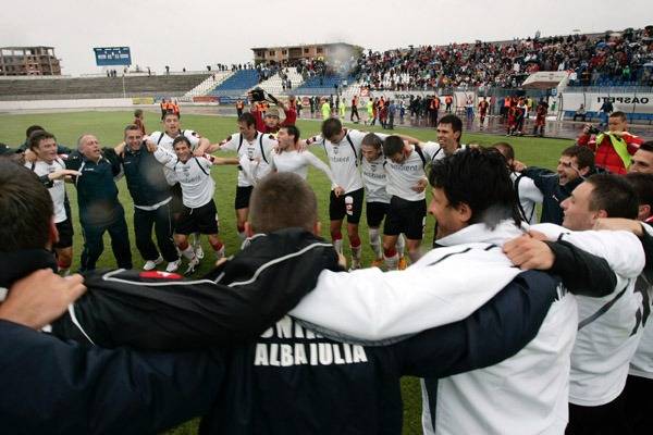 Akik pezsgőt bonthatnak