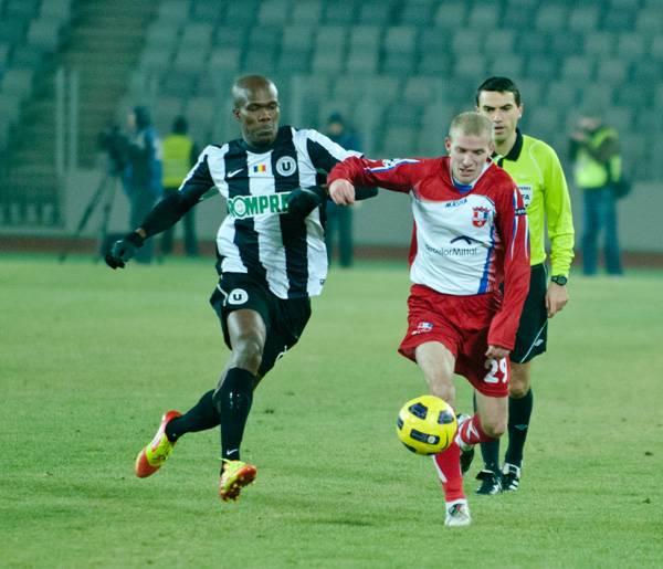 Bakiban egál, de a CFR örül