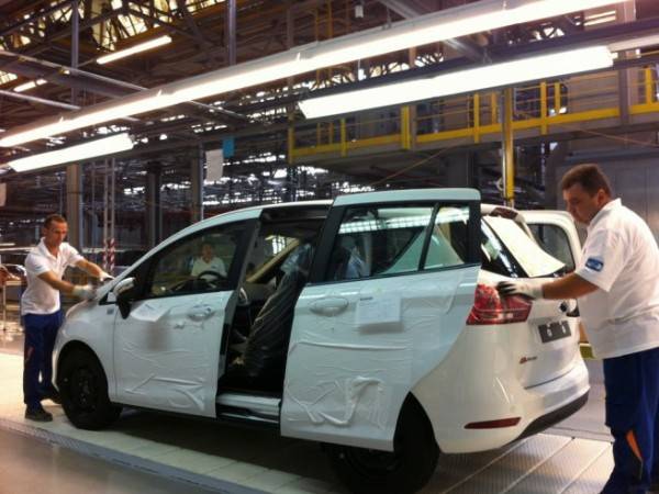Elkezdődött a Ford B-Max gyártása Craiován