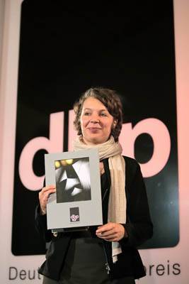 Zajlik a frankfurti könyvvásár