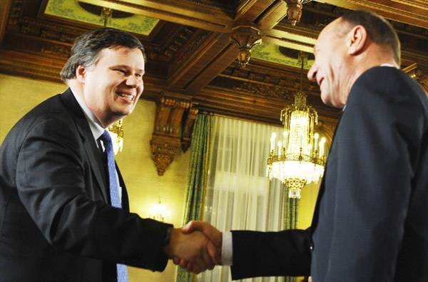 Veszélyben a hitelmegállapodás