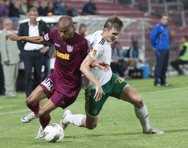 Rangadót nyert a CFR