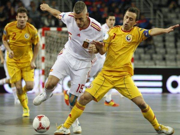 Merész román búcsú a teremfutball-Eb-től