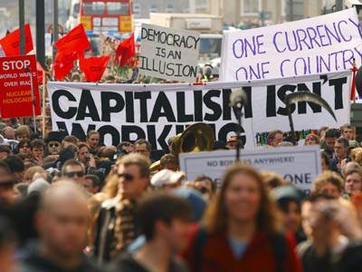 Tüntetés a bankok és a G20 ellen