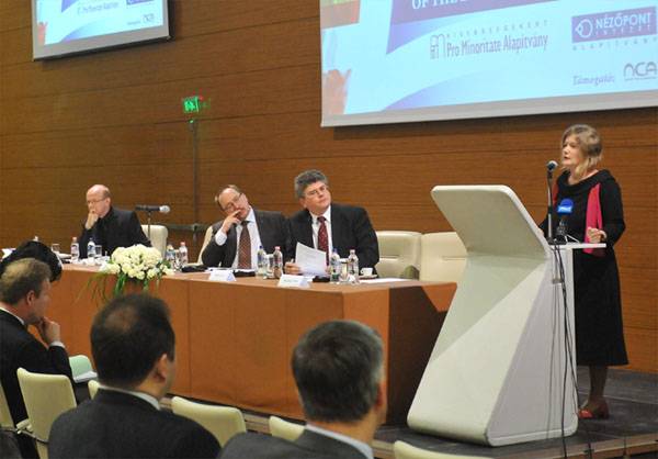 Kisebbségek: új lehetőségek