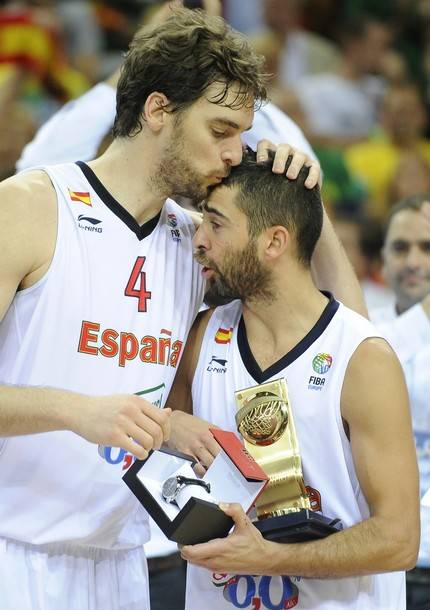  Újra robbant a La Bomba