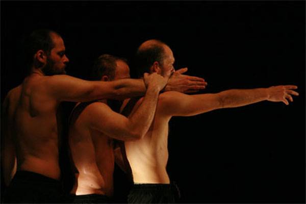 Kortárs táncelőadások az Ecsetgyárban