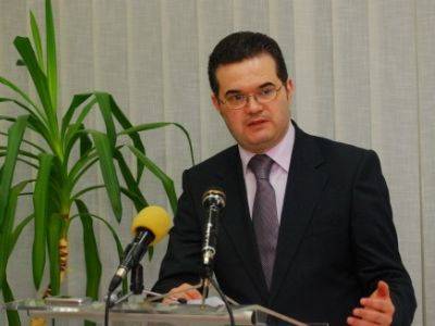 Változatlan marad 2010-ben a határon túli magyarok támogatása